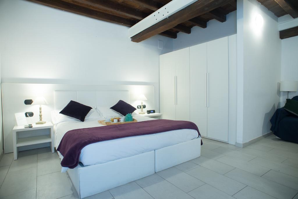 רומא Flowers Apartments חדר תמונה
