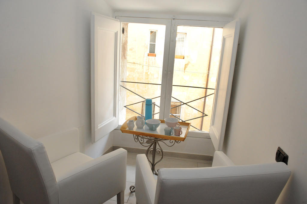 רומא Flowers Apartments חדר תמונה